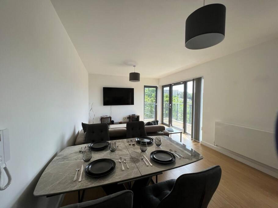 2 Bedroom Modern City Centre Bournemouth Apartment Esterno foto